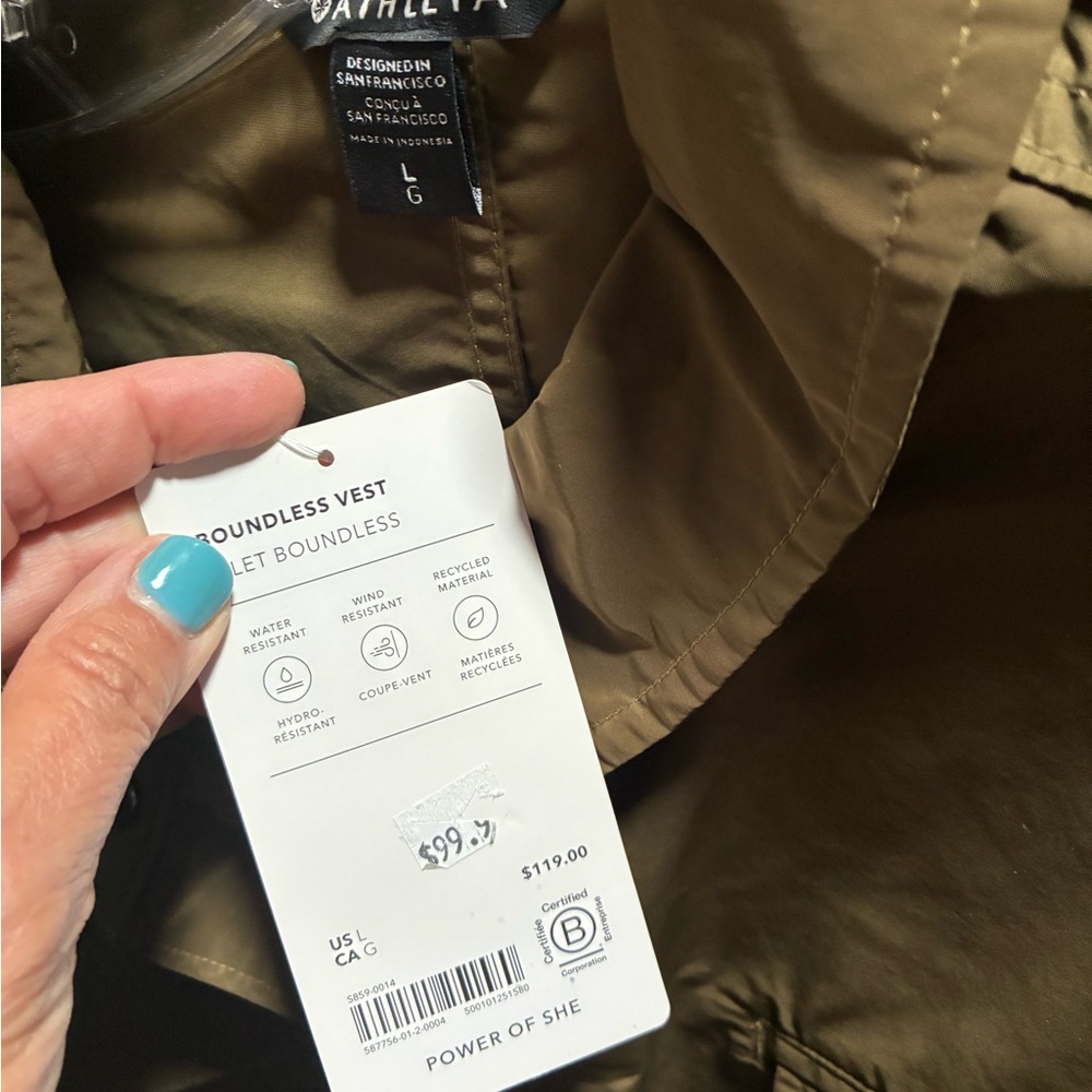 Athleta - Boundless Utility Vest - Picture 4 of 4